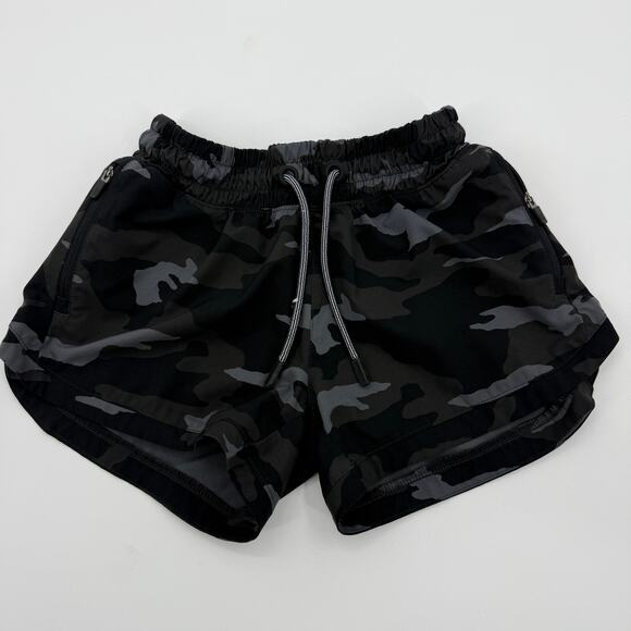 ATHLETA Girl Running Athletic Shorts Size M 8-10 Camo Print 2.75 Inch Inseam - Picture 1 of 6
